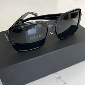 Chanel Sunglasses 5408 Black. Brand New
